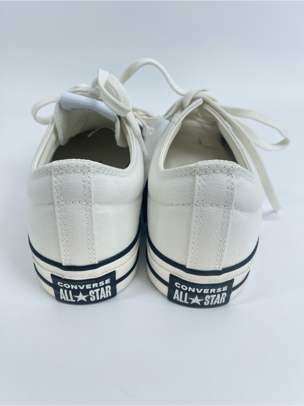 Converse Men’s White Low-Top Sneakers with Black Star Trim - Picture 4 of 7